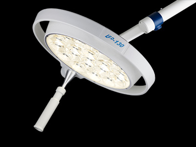 Henry Schein | Dr. Mach Untersuchungsleuchte 130F